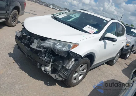 2014 Toyota Rav4 Xle z USA, uszkodzony, nr VIN 2T3WFREV4EW099202
